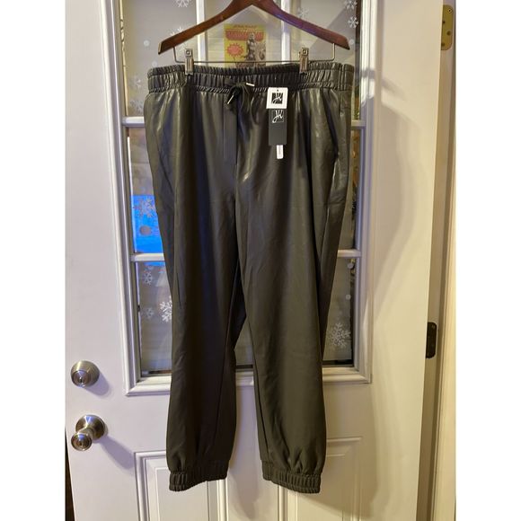 Joseph Ribkoff Faux Leather Jogger - Picture 1 of 3